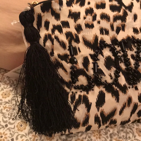 Handbag - Picture 2 of 3